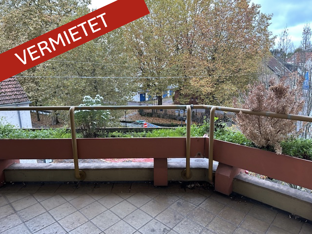 Balkon mit schöner Aussicht ins Grüne
